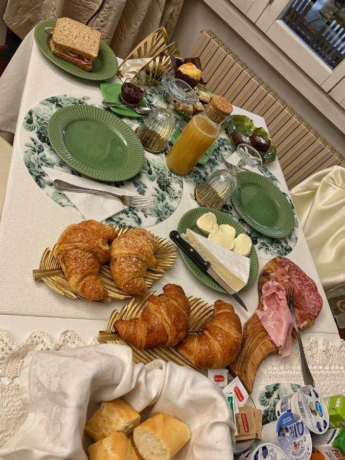 B&B Villa Tersius Trezzano sul Naviglio Eksteriør billede