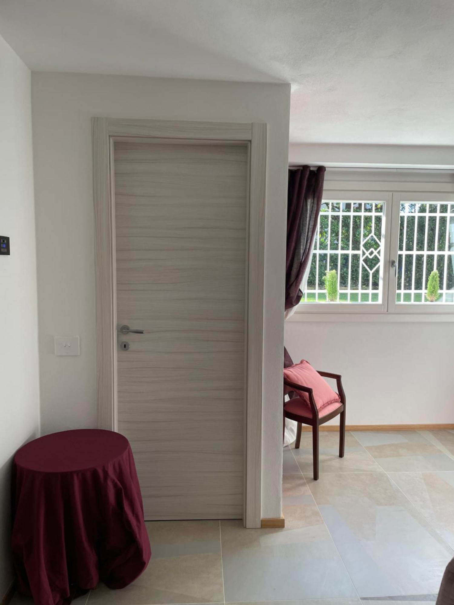B&B Villa Tersius Trezzano sul Naviglio Eksteriør billede