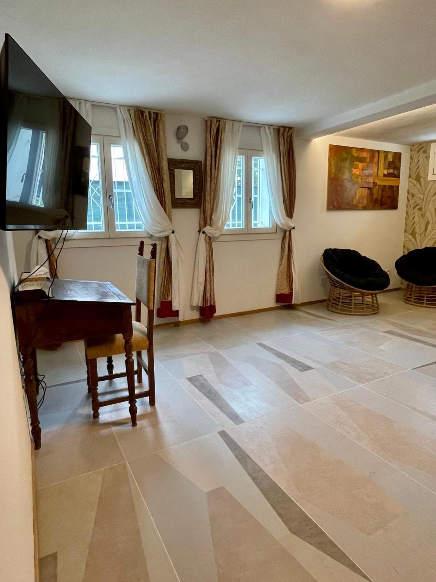 B&B Villa Tersius Trezzano sul Naviglio Eksteriør billede