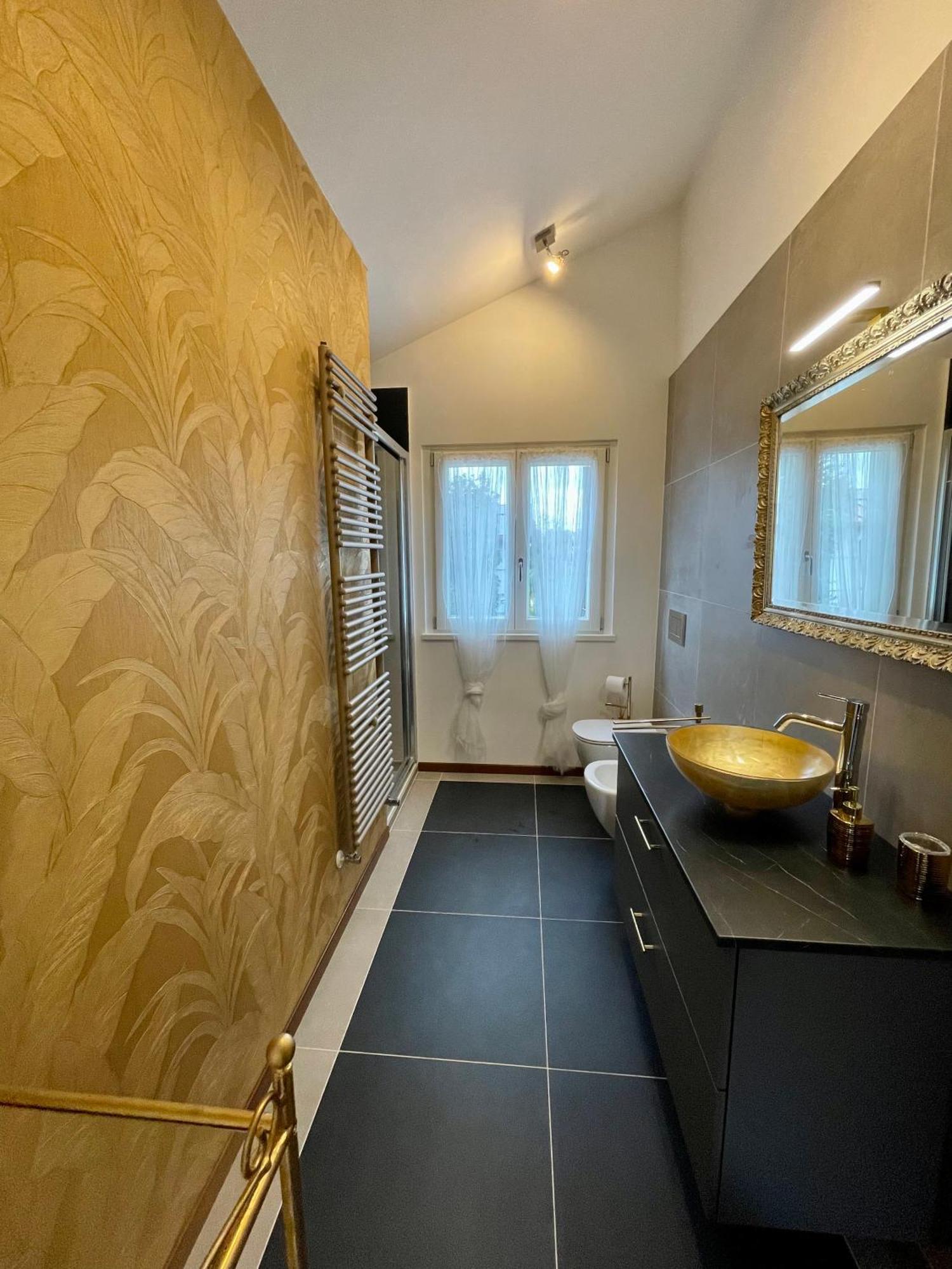 B&B Villa Tersius Trezzano sul Naviglio Eksteriør billede