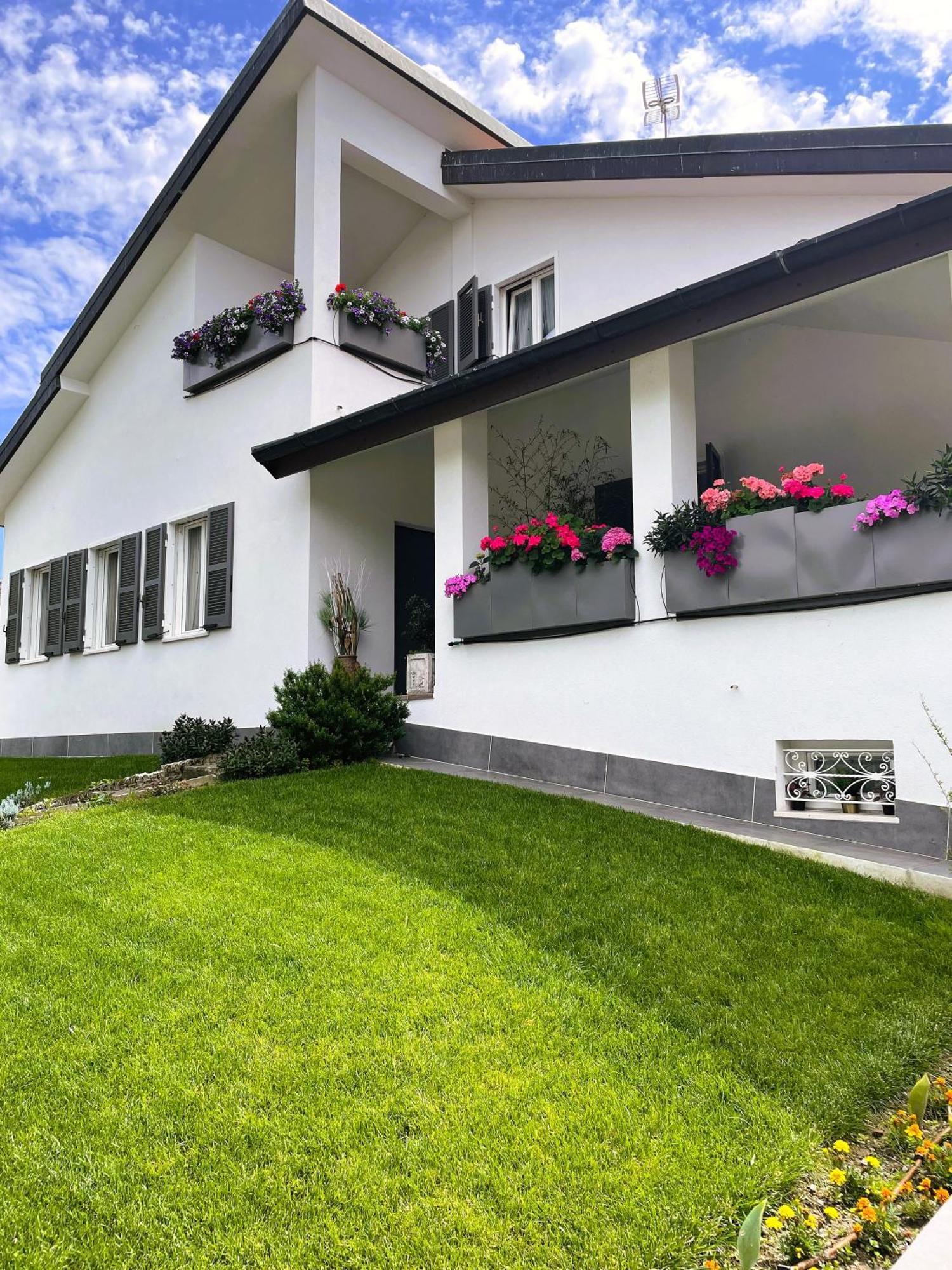 B&B Villa Tersius Trezzano sul Naviglio Eksteriør billede
